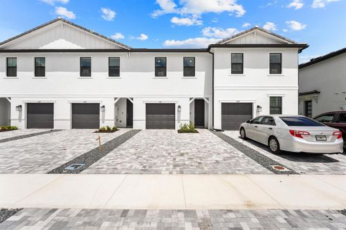 4315 Efendi Dr, Lantana, FL, 33462-6645 | Card Image
