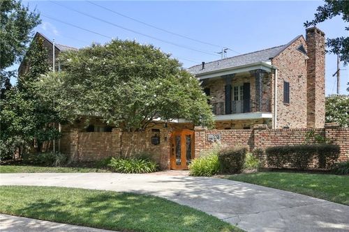 5651 Cherlyn Dr, New Orleans, LA, 70124-1138 | Card Image
