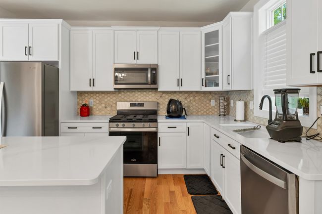 57 Hardy Rd, House other with 3 bedrooms, 3 bathrooms and null parking in Londonderry NH | Image 10