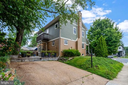 2000 N George Mason Dr, ARLINGTON, VA, 22205-3607 | Card Image