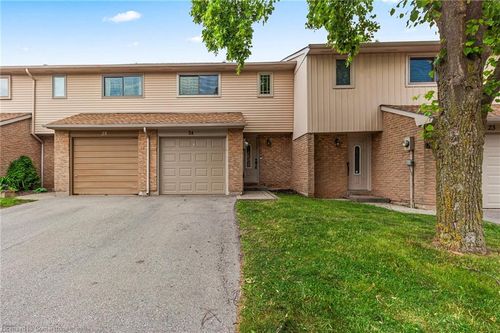 24-1528 Lancaster Dr, Oakville, ON, L6H2Z3 | Card Image