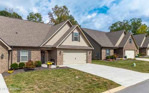 7356 Willow Path Ln, Knoxville, TN, 37918-8315 | Card Image