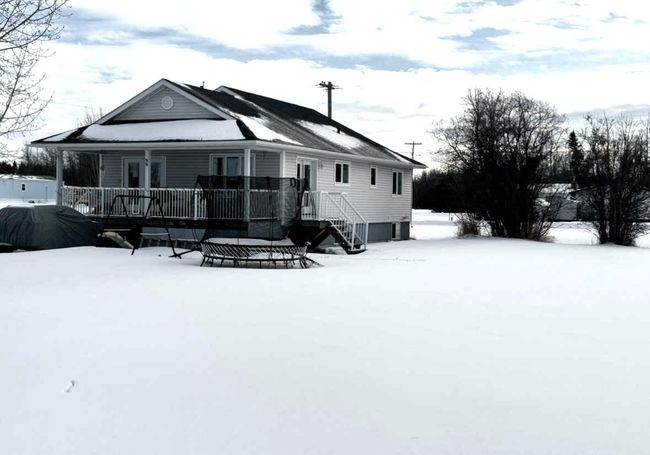55 Bousfield Avenue, House other with 3 bedrooms, 3 bathrooms and 6 parking in Mclennan AB | Image 29