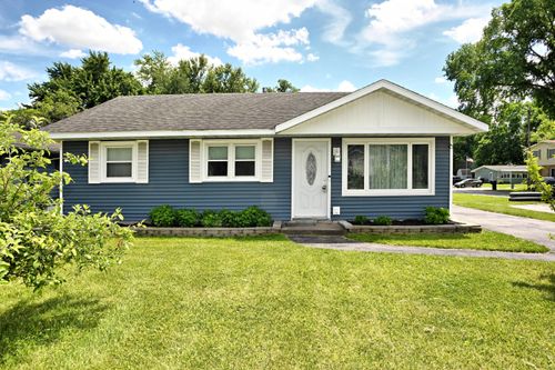 2113 W Porter Ave, Chesterton, IN, 46304 | Card Image