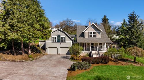 602 Nw 18th Loop, Camas, WA, 98607-9362 | Card Image