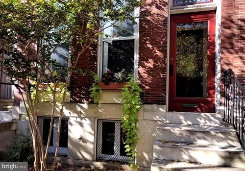 2522 N Calvert St, BALTIMORE, MD, 21218-4614 | Card Image