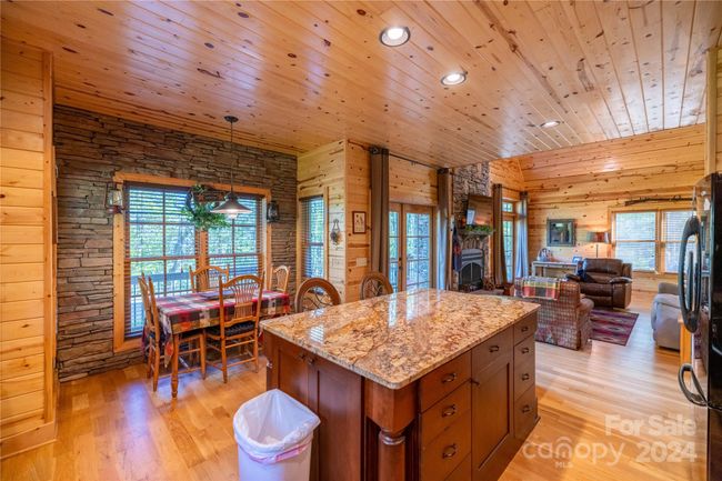 274 Cliffside Dr, House other with 3 bedrooms, 3 bathrooms and null parking in Glade Valley NC | Image 16