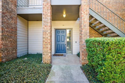 apt-111-4067 Beltway Dr, Addison, TX, 75001-4928 | Card Image