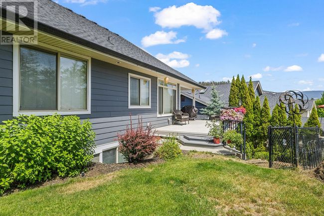 1089 Long Ridge Dr, House other with 4 bedrooms, 3 bathrooms and 2 parking in Kelowna BC | Image 19