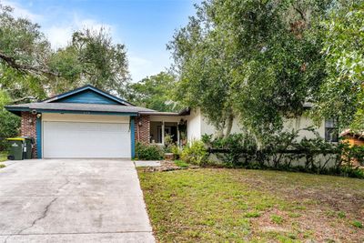 650 Drew Avenue, House other with 6 bedrooms, 4 bathrooms and null parking in Clermont FL | Image 1