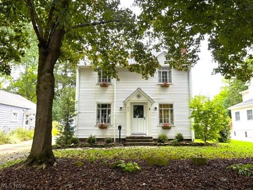 93 Harcourt Dr, Akron, OH, 44313-6506 | Card Image
