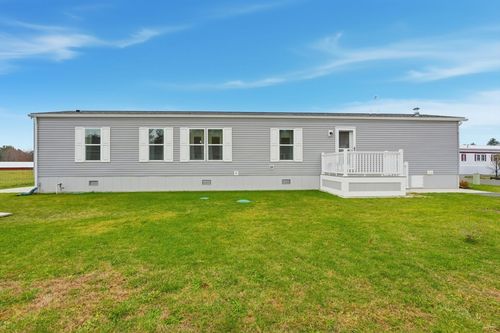 7 1st Ave, Westfield, MA, 01085-1159 | Card Image