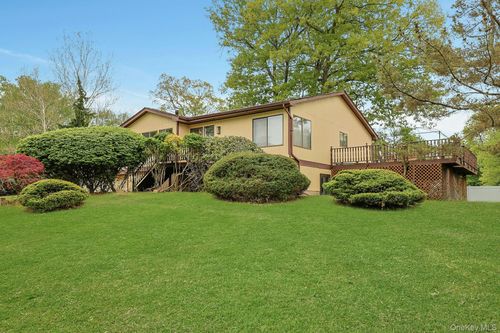 6 Gage Ct, Tappan, NY, 10983-1618 | Card Image