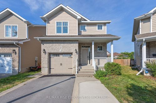 724 Margaret Way, Kingston, ON, K7K0B9 | Card Image