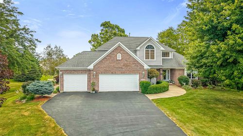 2808 Stinson St, Poplar Grove, IL, 61065-8249 | Card Image