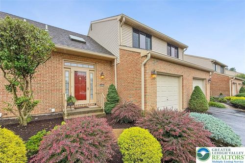 3415 Drighton Ct, Bethlehem, PA, 18020-1334 | Card Image