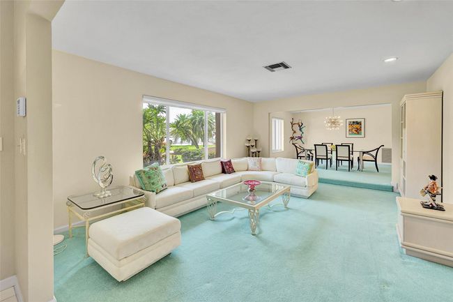11000 Sw 75 Th Ct, House other with 5 bedrooms, 3 bathrooms and null parking in Pinecrest FL | Image 9