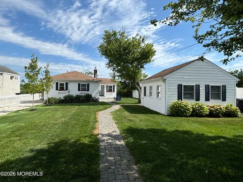 86 Bridge Ave, Bay Head, NJ, 08742-5002 | Card Image