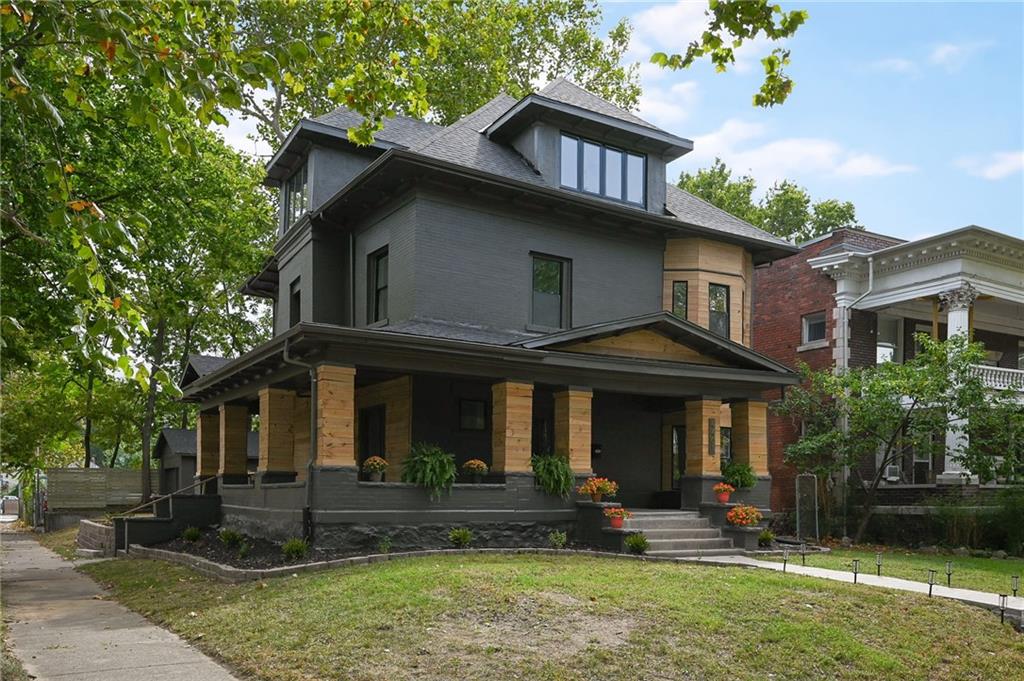 Harrison St, Kansas City, MO 64110