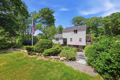 12 Campbell Dr, Pelham, NH, 03076-2869 | Card Image