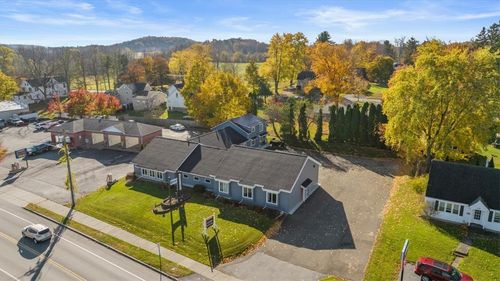 628 E Main St, Palmyra, NY, 14522-1138 | Card Image