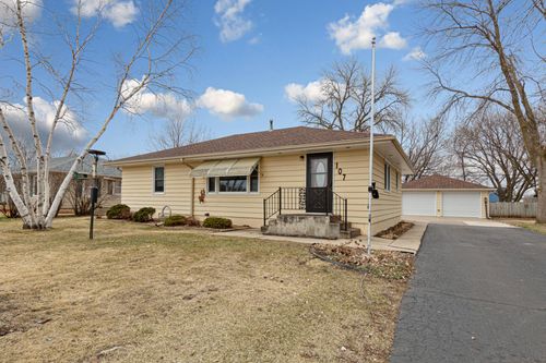 107 21st Ave Nw, Faribault, MN, 55021-4821 | Card Image
