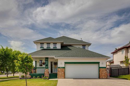 817 Crystal Beach Bay, Chestermere, AB, T1X1J1 | Card Image