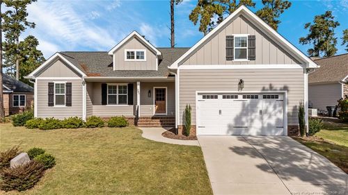 205 Sundew Ct, Southern Pines, NC, 28387-3069 | Card Image