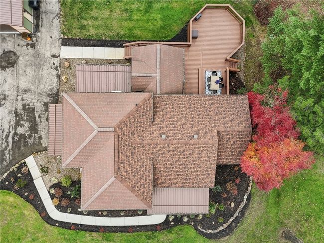 637 State Route 208, House other with 3 bedrooms, 3 bathrooms and 4 parking in Pulaski PA | Image 44