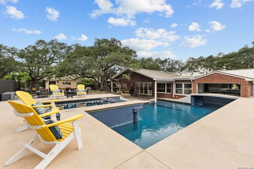 344 Prinz Dr, San Antonio, TX, 78213-2001 | Card Image