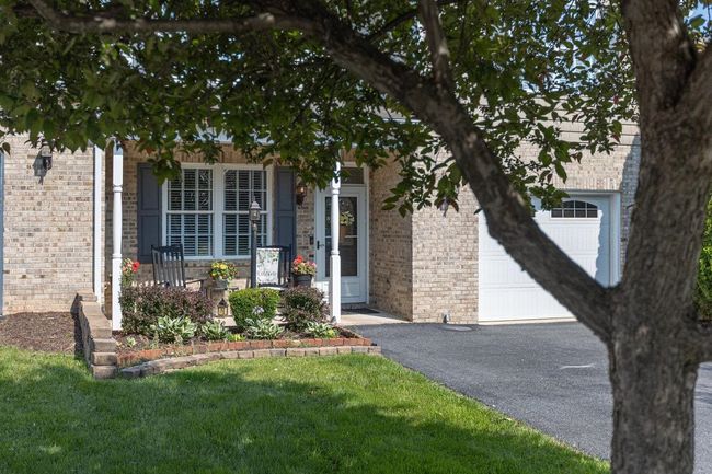 21 Spring View Dr, House attached with 3 bedrooms, 3 bathrooms and null parking in STAUNTON VA | Image 41
