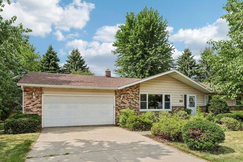 200 Tower Drive, Sun Prairie, WI, 53590 | Card Image