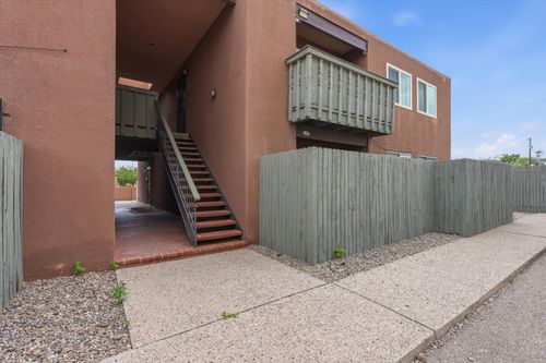 259 La Vida Nueva Del Oeste Sw, Albuquerque, NM, 87105-2665 | Card Image