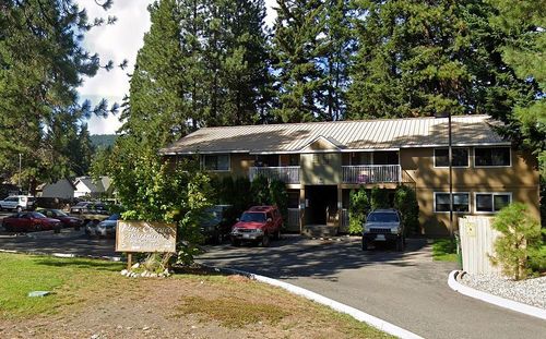 906 W 2nd St, Cle Elum, WA, 98922-1407 | Card Image