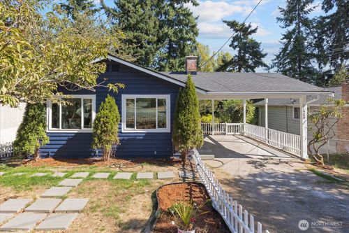 11250 57th Ave S, Seattle, WA, 98178-2808 | Card Image