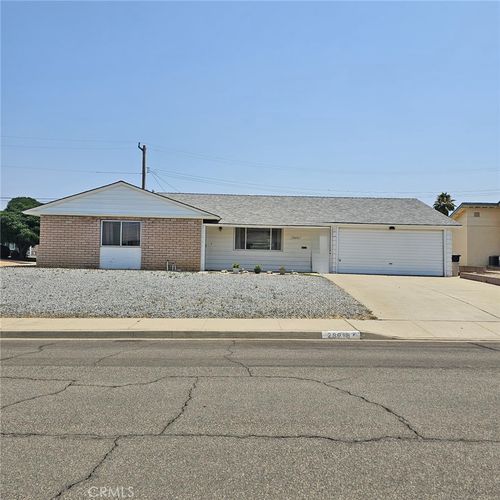 28218 W Worcester Rd, Menifee, CA, 92586 | Card Image