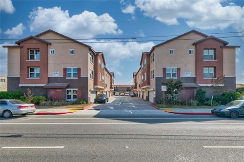 unit-b-15110 Badillo St, Baldwin Park, CA, 91706-4469 | Card Image