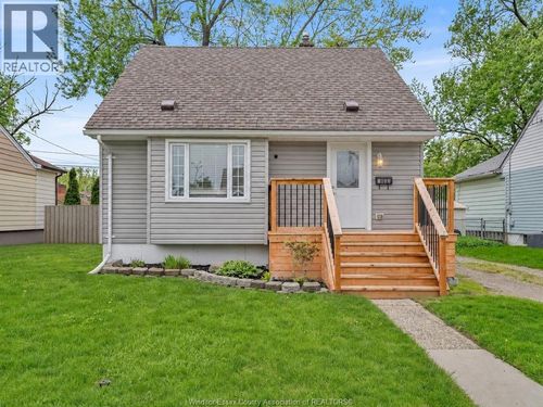 1633 Olive Rd, Windsor, ON, N8Y4M8 | Card Image
