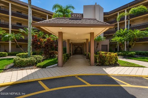302-4770 Fountains Dr S, Lake Worth, FL, 33467-5109 | Card Image