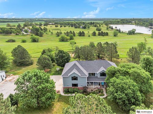 2212 S 96th Rd, Firth, NE, 68358-7516 | Card Image