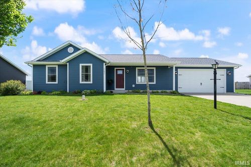 20650 Krista Dr, Milford, IN, 46542-9535 | Card Image