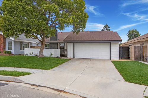 1206 S Hampstead St, Anaheim, CA, 92802-2149 | Card Image