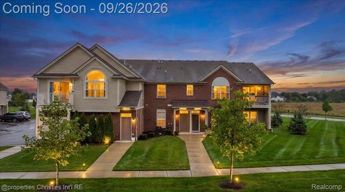 22113 Aberdeen Dr, Macomb, MI, 48042-3618 | Card Image
