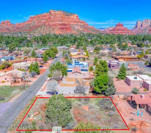 95 Creek Rock Rd, Sedona, AZ, 86351-7377 | Card Image