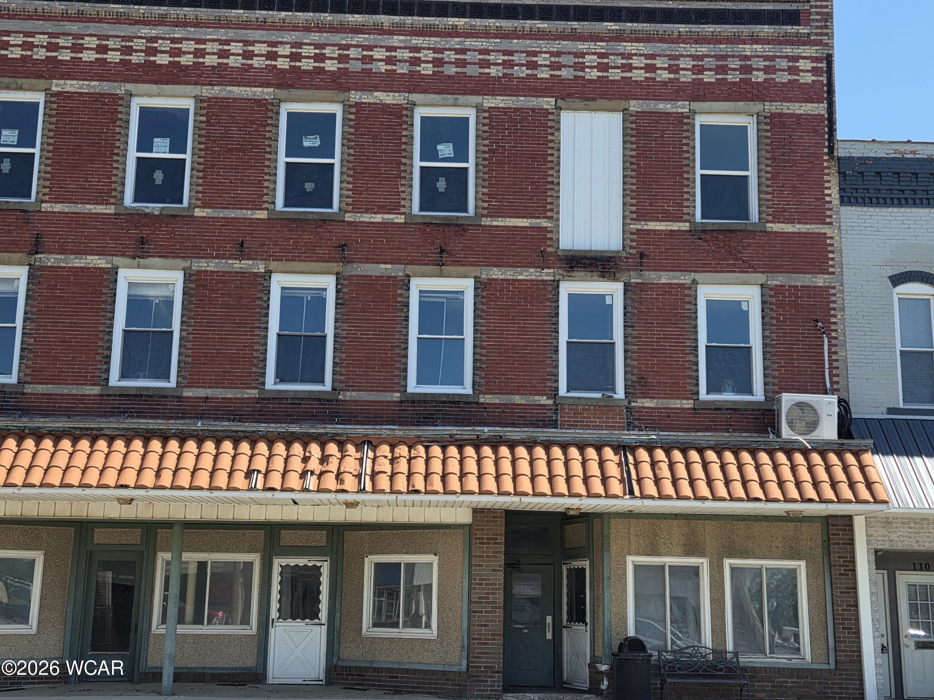 112 Main St, Deshler, OH 43516