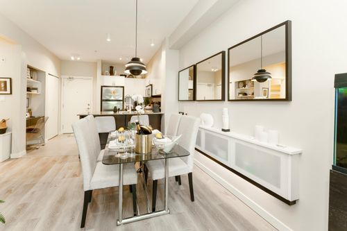 {{alt}} | Card Image