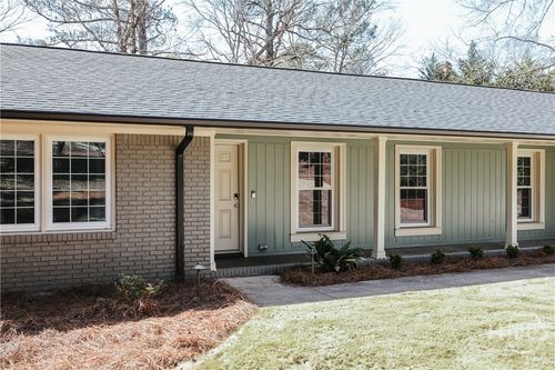 665 West Lake Drive, Athens, GA, 30606 | Card Image