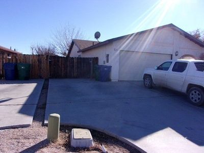 606 N Sunland Dr, House other with 3 bedrooms, 2 bathrooms and null parking in Ridgecrest CA | Image 2