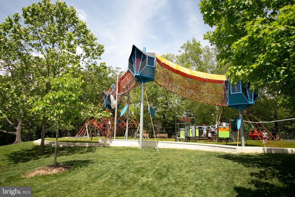 Residential in ARLINGTON 4