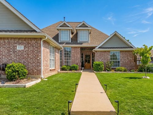 121 Daisey Ln, Justin, TX, 76247-5808 | Card Image